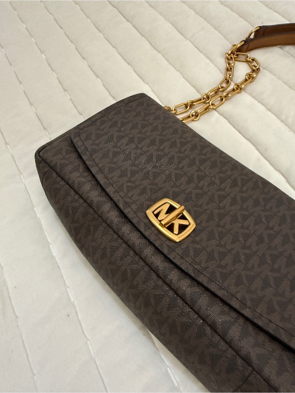 Michael Kors Brand New Dark Brown MK Logo Shoulder Bag with Gold Chain